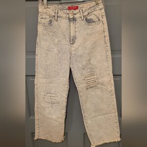 Guess Acid-Wash Y2K Jeans in Blue And White. Size 28